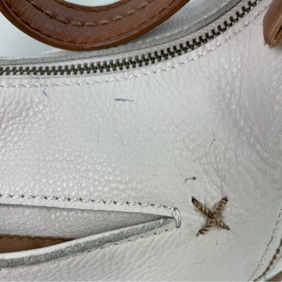 The Sak Off-White Leather Hobo Shoulder Bag‎ - Picture 10 of 16